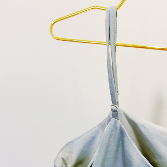 UNIQLO green satin straps maxi dress - Picture 3 of 5